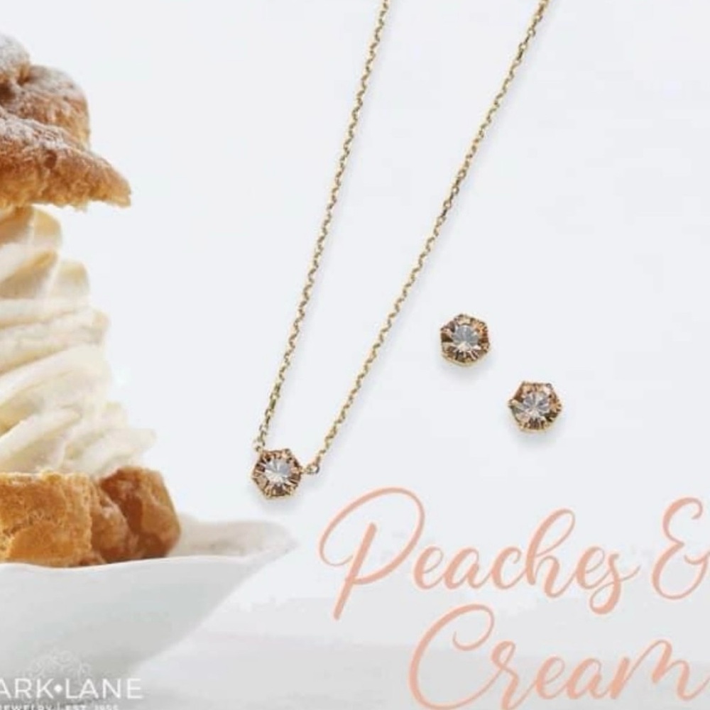 Park Lane Peaches & Cream Ensemble! Necklace & Earrings!! BNIB!! Rare!!!